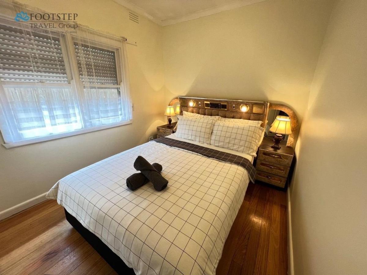 Cosy 4Br Home 15 Minutes Away From Melbourne Airport St Albans Exteriör bild
