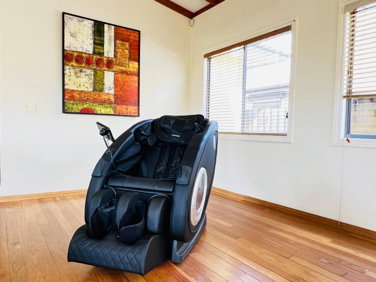 Cosy 4Br Home 15 Minutes Away From Melbourne Airport St Albans Exteriör bild
