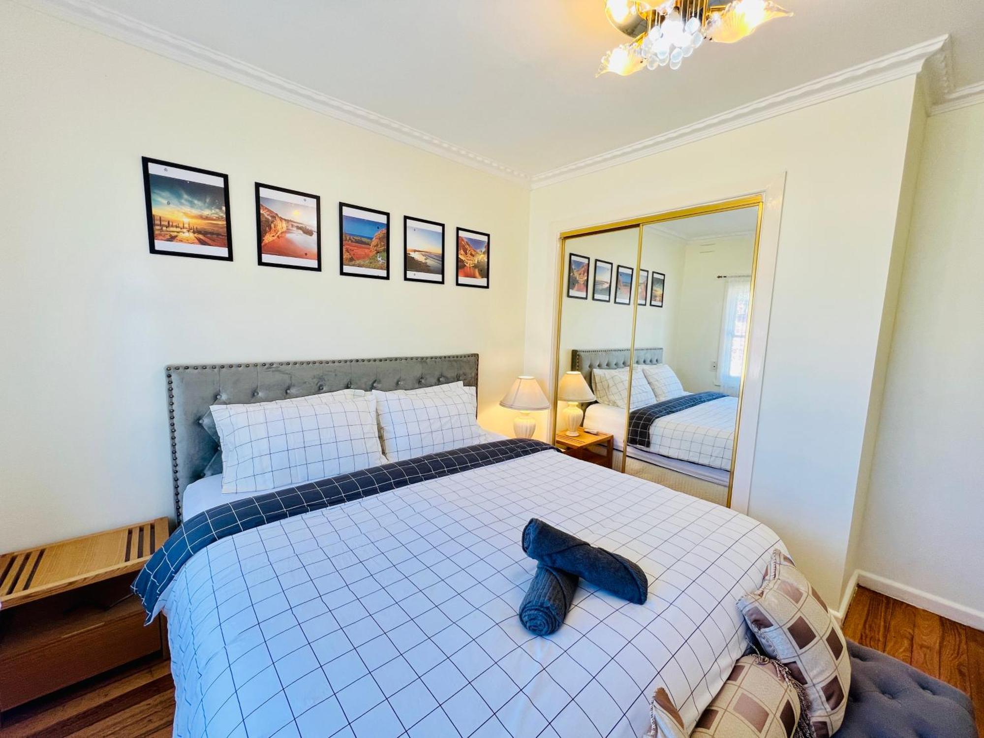 Cosy 4Br Home 15 Minutes Away From Melbourne Airport St Albans Exteriör bild
