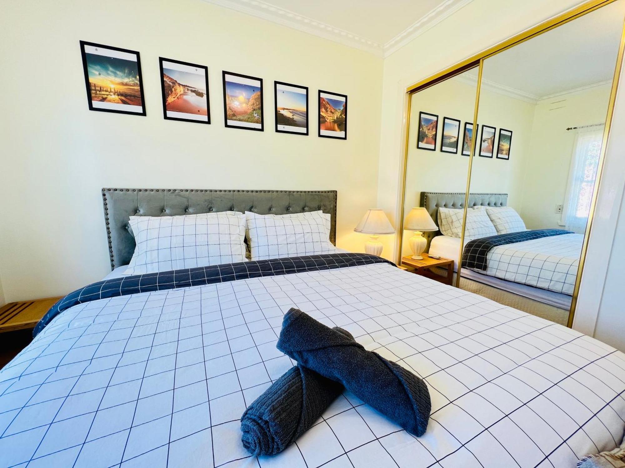 Cosy 4Br Home 15 Minutes Away From Melbourne Airport St Albans Exteriör bild