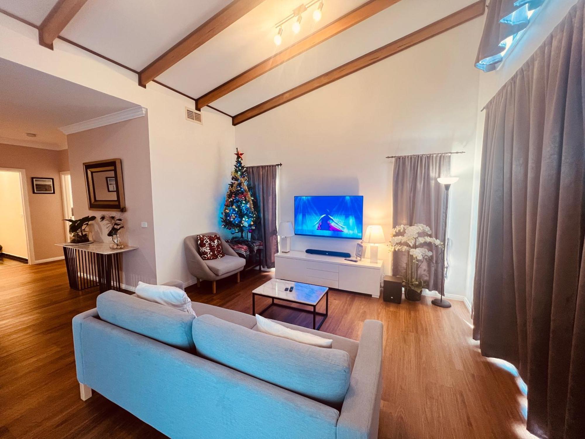 Cosy 4Br Home 15 Minutes Away From Melbourne Airport St Albans Exteriör bild